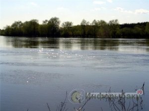 Где речка впадает в море... Где речка впадает в море...
